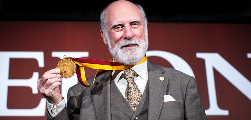 Vint Cerf, Bapak Internet Dunia